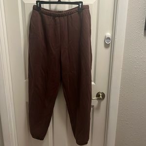 Nuuds chocolate sweatpants
